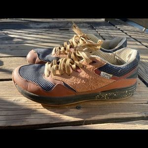 Lems Womems trailhead shoes